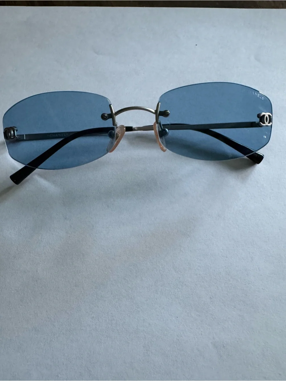 Vintage CHANEL 4002 Rimless Sunglasses with Blue Lenses